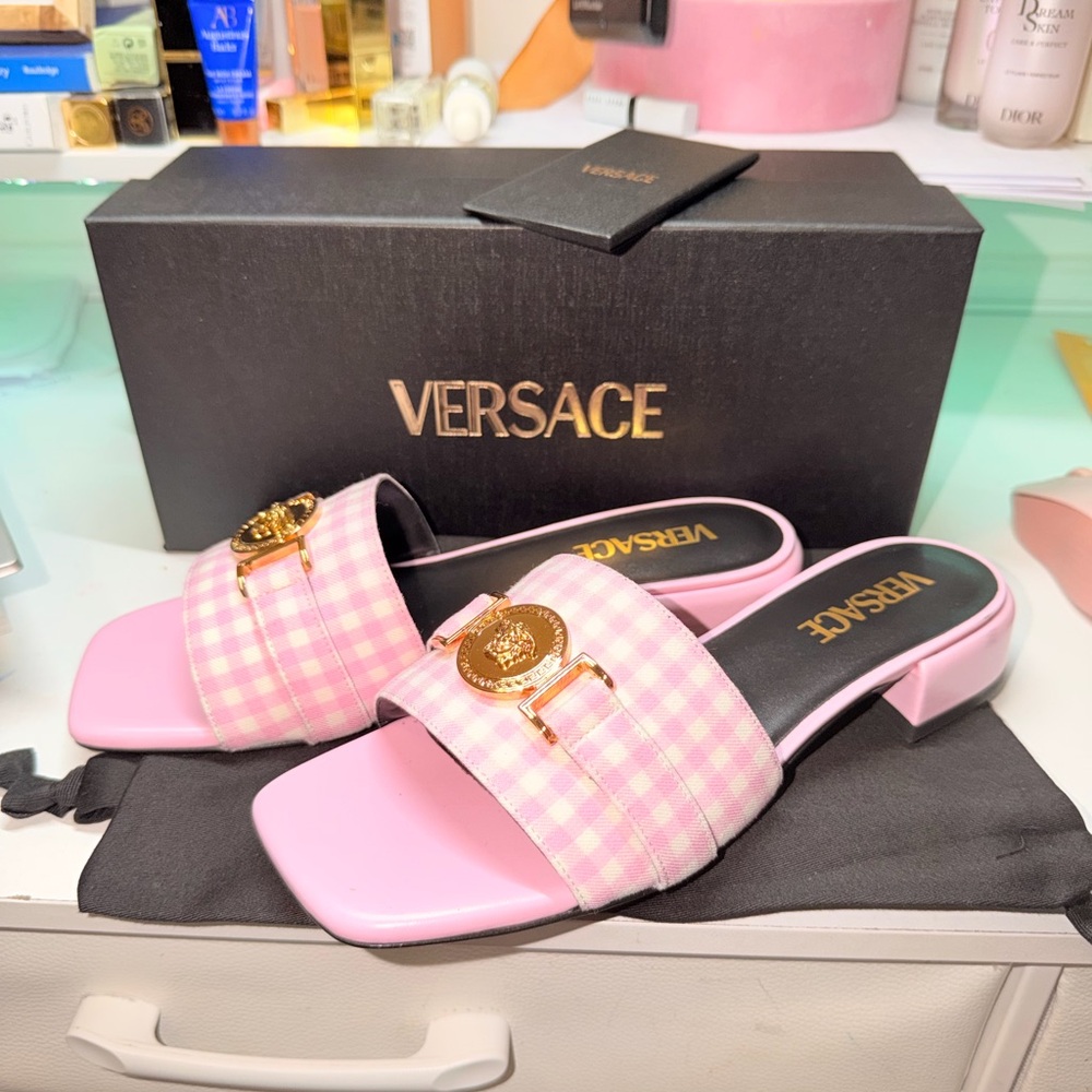 Versace Women's Pink Leather Gold Medusa Sandals Flip Flop Shoes US 8 IT 38